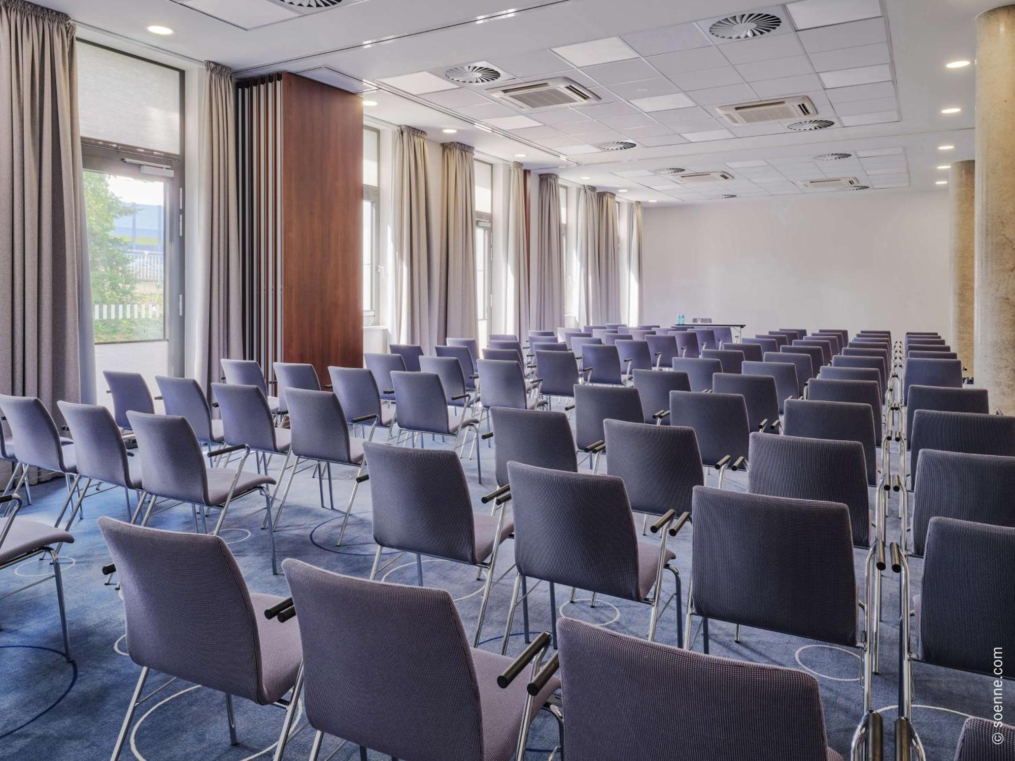 Dorint Parkhotel Frankfurt / Bad Vilbel Zewnętrze zdjęcie